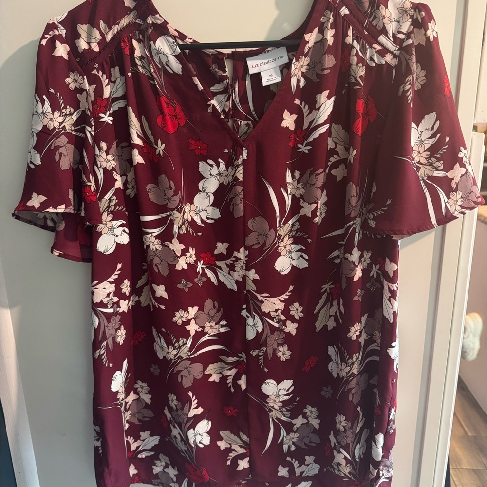 Liz Claiborne Red Flutter Sleeve Blouse Relaxed Style